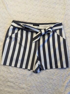 NYC Black and White Vertical Stripe Tie-Waist Shorts